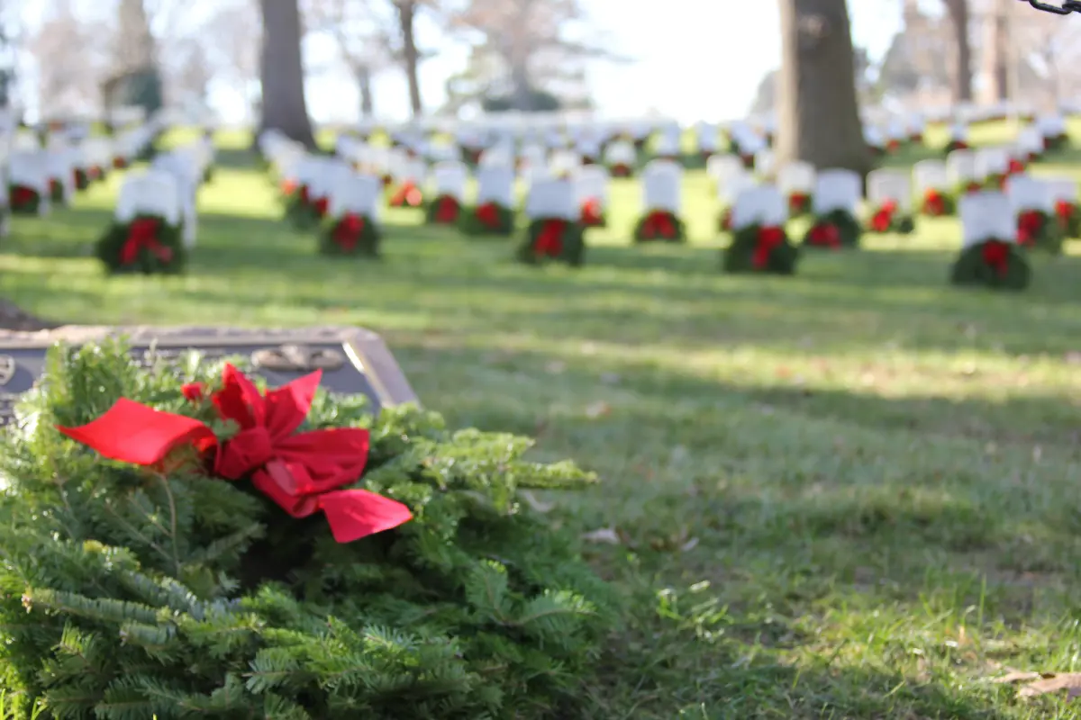 Wreaths Across America Returns to the South Sound – The Suburban Times